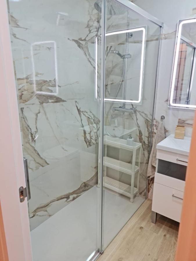 Apartamento Malaga Centro Luaran gambar