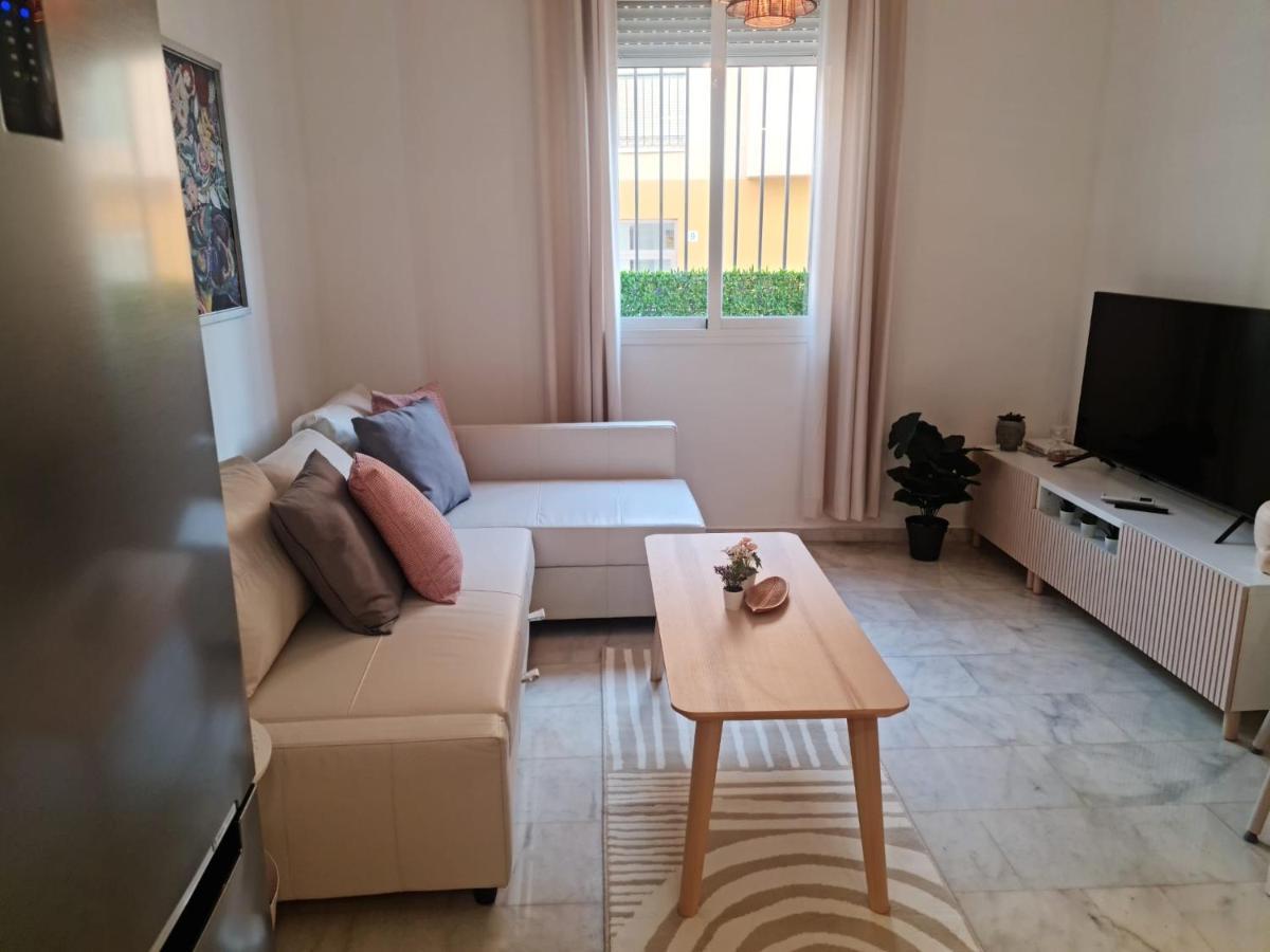 Apartamento Malaga Centro Luaran gambar