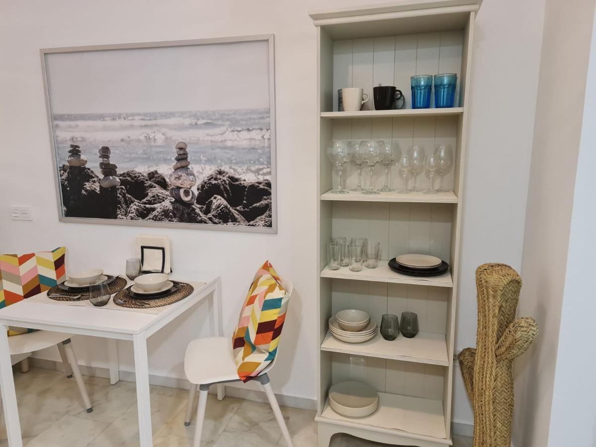 Apartamento Malaga Centro Luaran gambar